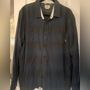 Vans men’s xl button down